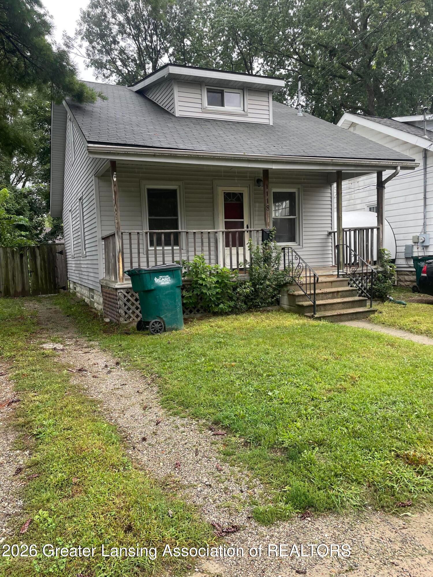 Berten St, Lansing, MI 48910 #1