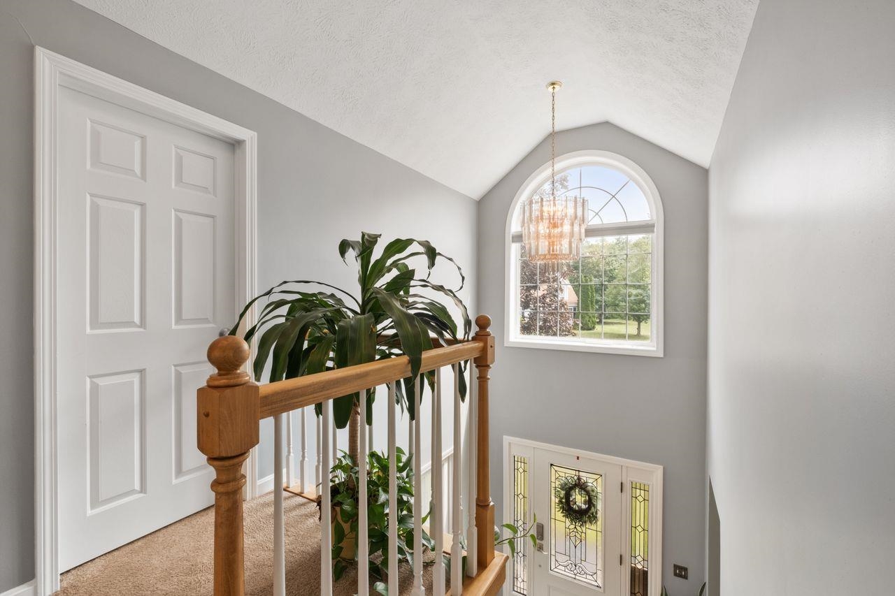 Hudson, New Hampshire, 03051, United States, 3 Bedrooms Bedrooms, ,2 BathroomsBathrooms,Residential,For Sale,1940270