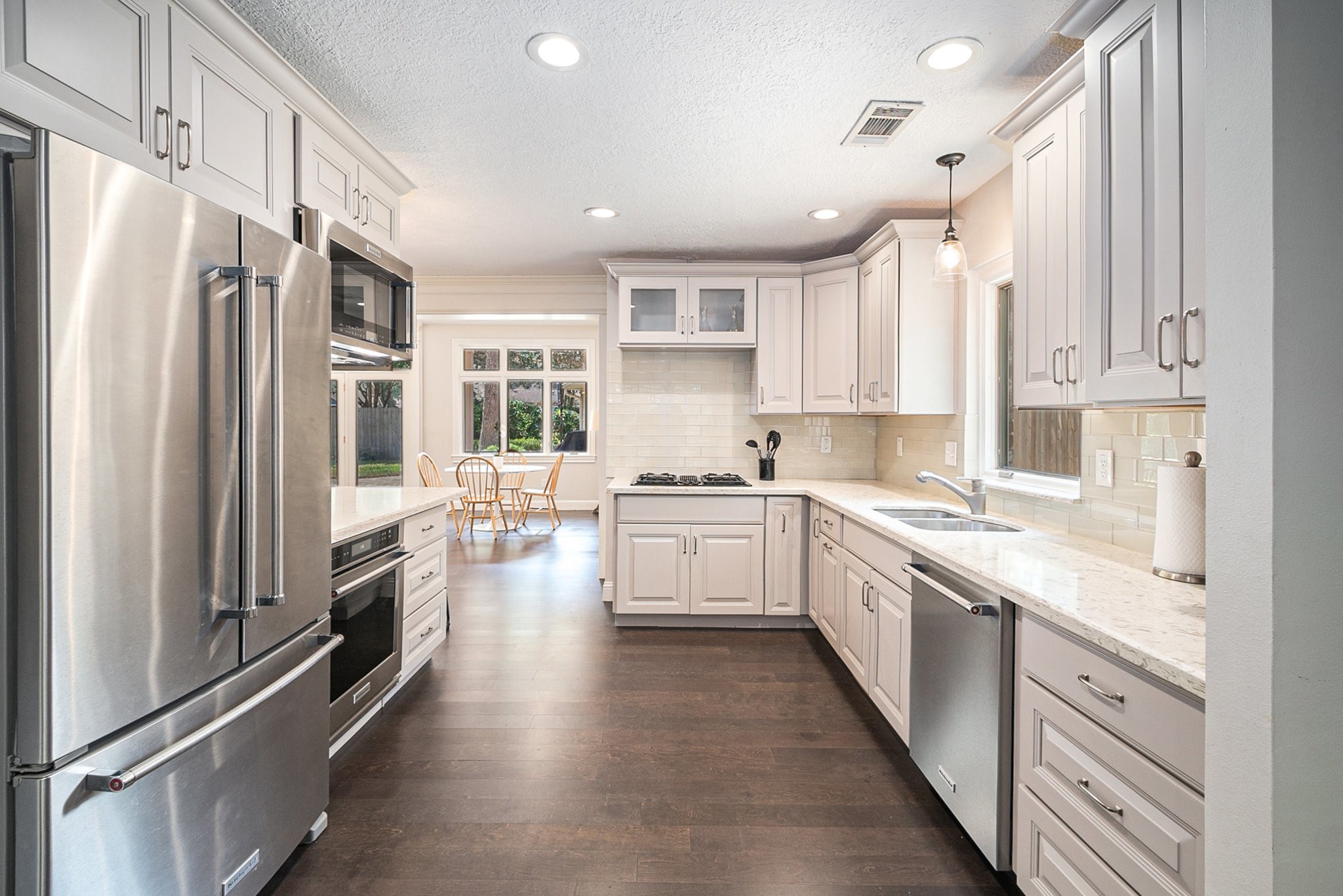 Houston, Texas, 77079, United States, 5 Bedrooms Bedrooms, ,3 BathroomsBathrooms,Residential,For Sale,1968834