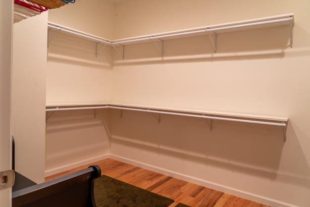 Murphy, North Carolina, 28906, United States, 4 Bedrooms Bedrooms, ,4 BathroomsBathrooms,Residential,For Sale,1989693