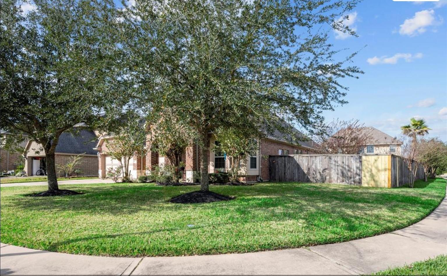Katy, Texas, 77494, United States, 4 Bedrooms Bedrooms, ,3 BathroomsBathrooms,Residential,For Sale,1907696