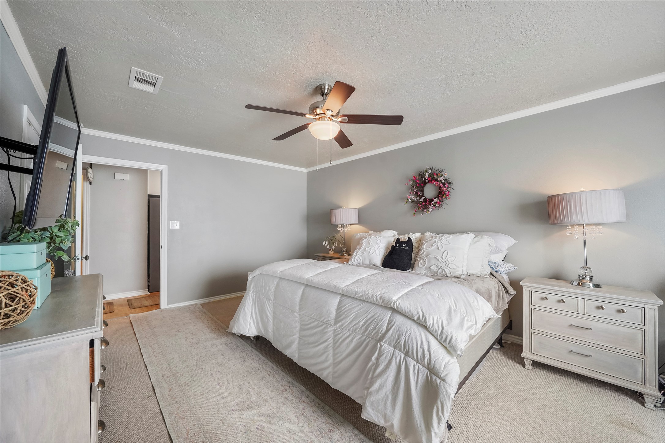 Jamaica Beach, Texas, 77554, United States, 3 Bedrooms Bedrooms, ,4 BathroomsBathrooms,Residential,For Sale,1932424