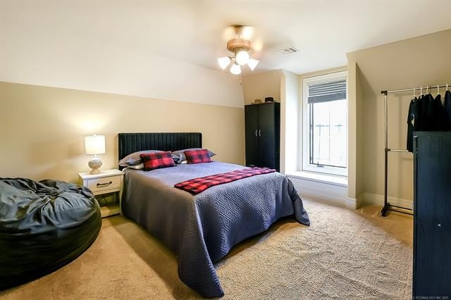 Tahlequah, Oklahoma, 74464, United States, 5 Bedrooms Bedrooms, ,5 BathroomsBathrooms,Residential,For Sale,1810638