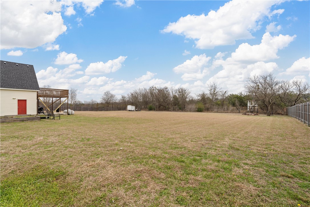Lorena, Texas, 76655, United States, 5 Bedrooms Bedrooms, ,5 BathroomsBathrooms,Residential,For Sale,1906536