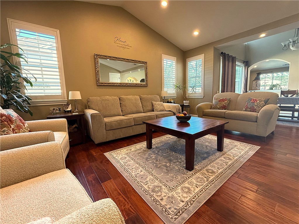 Lompoc, California, 93436, United States, 4 Bedrooms Bedrooms, ,3 BathroomsBathrooms,Residential,For Sale,1830317