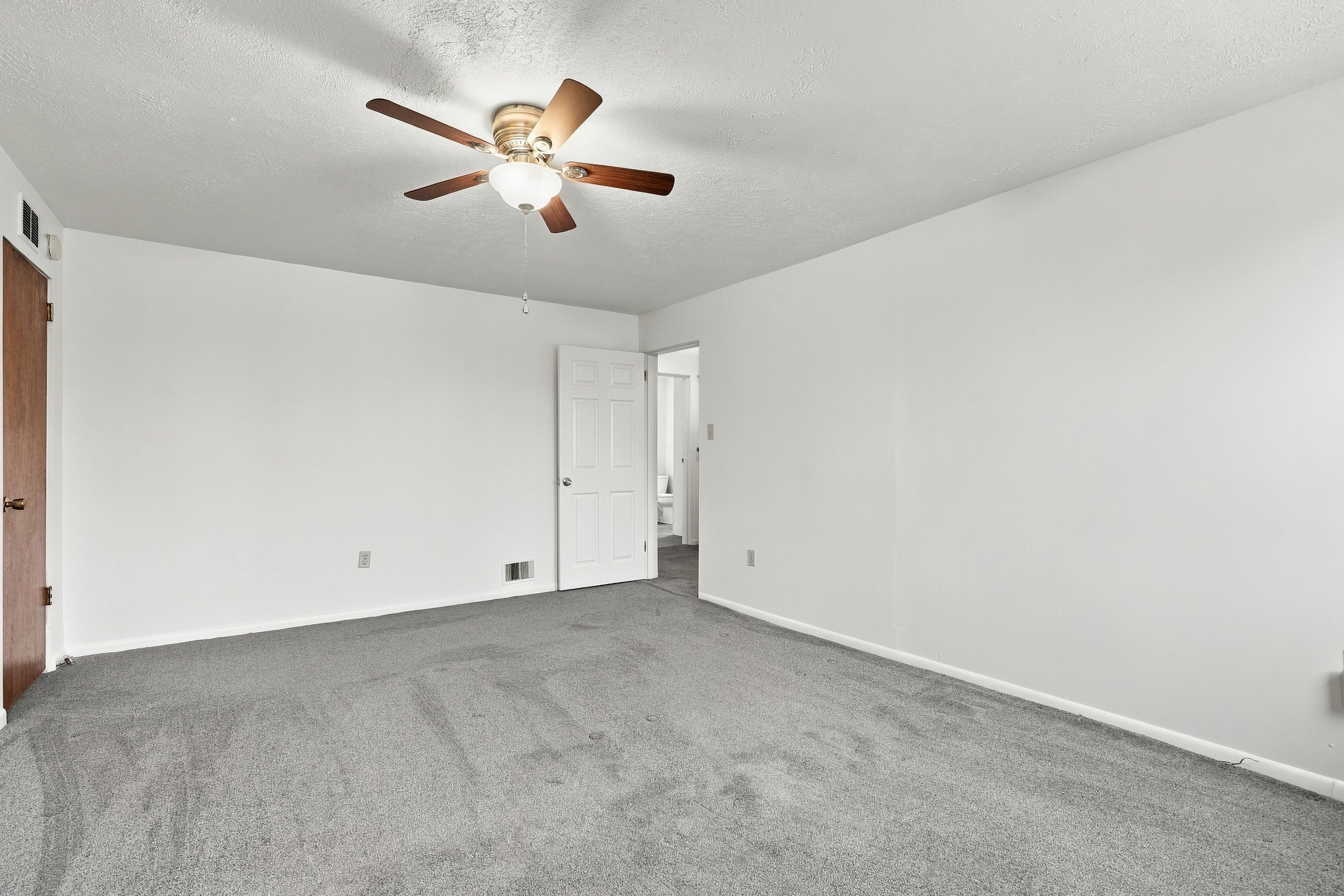  1500 Creedmoor Avenue, Pittsburgh, PA 15226 - 物件實景