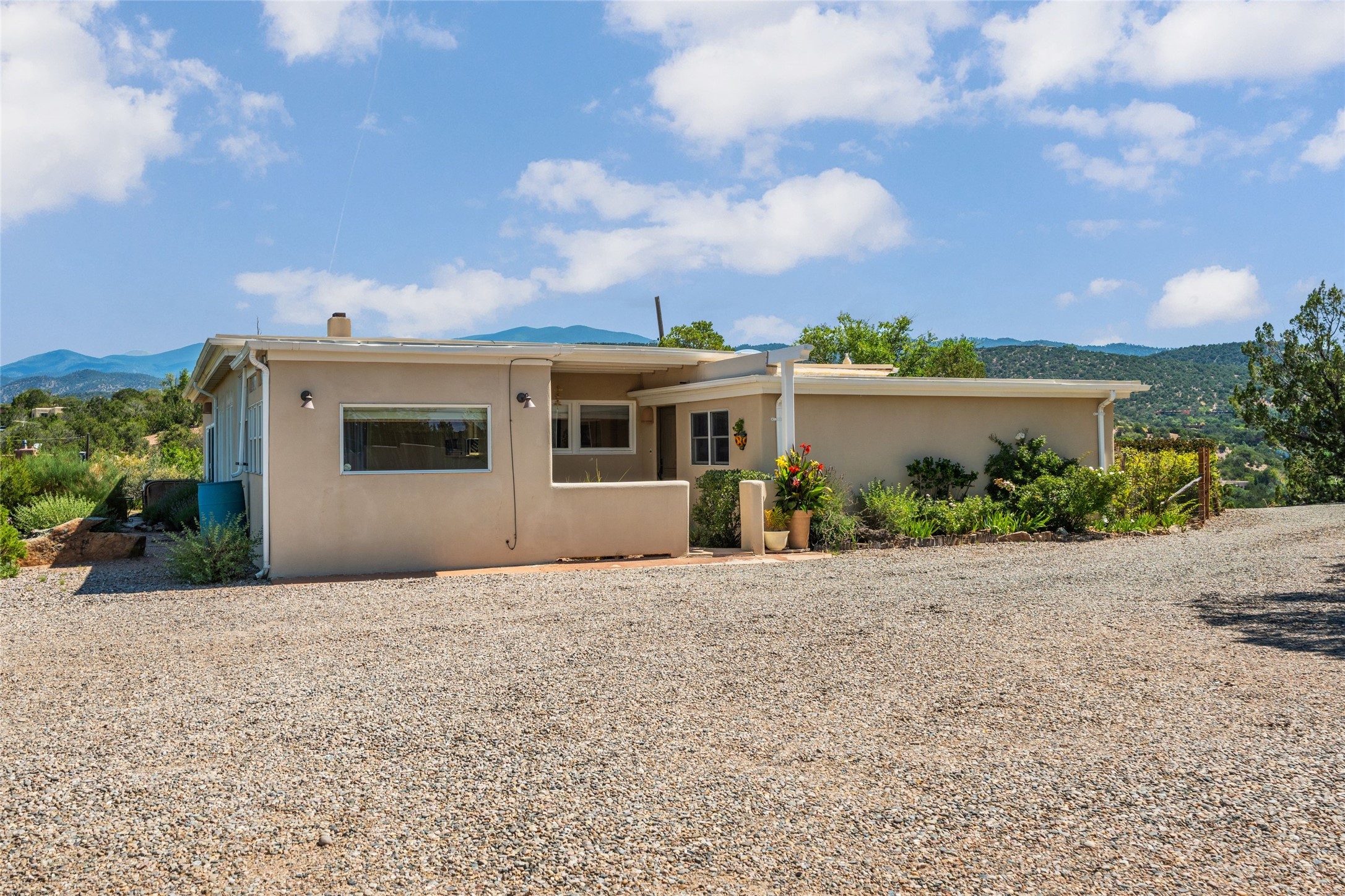  933 Stagecoach Road - 物件實景