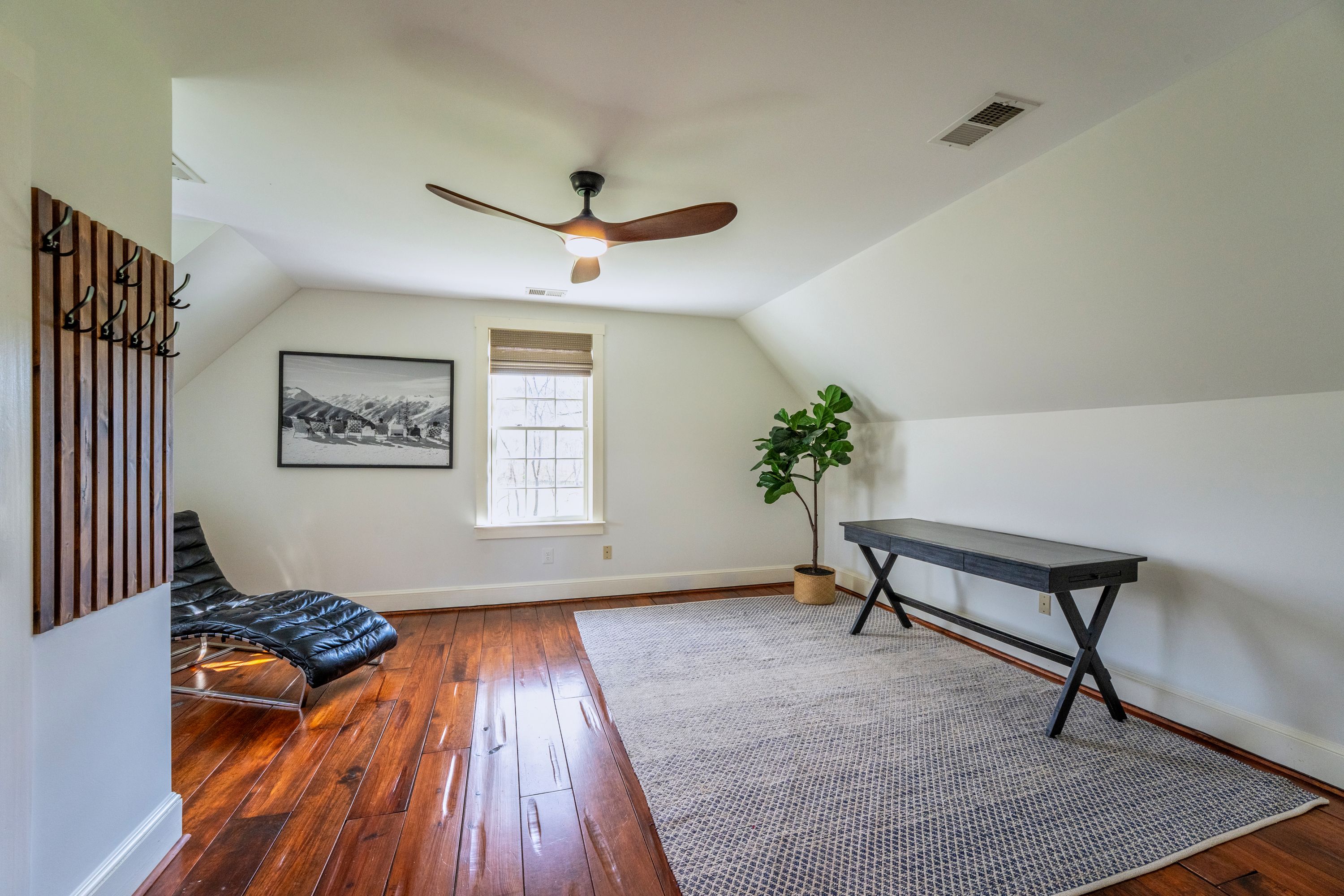  15718 Old Waterford Road, Paeonian Springs, VA, 20129 - 物件實景