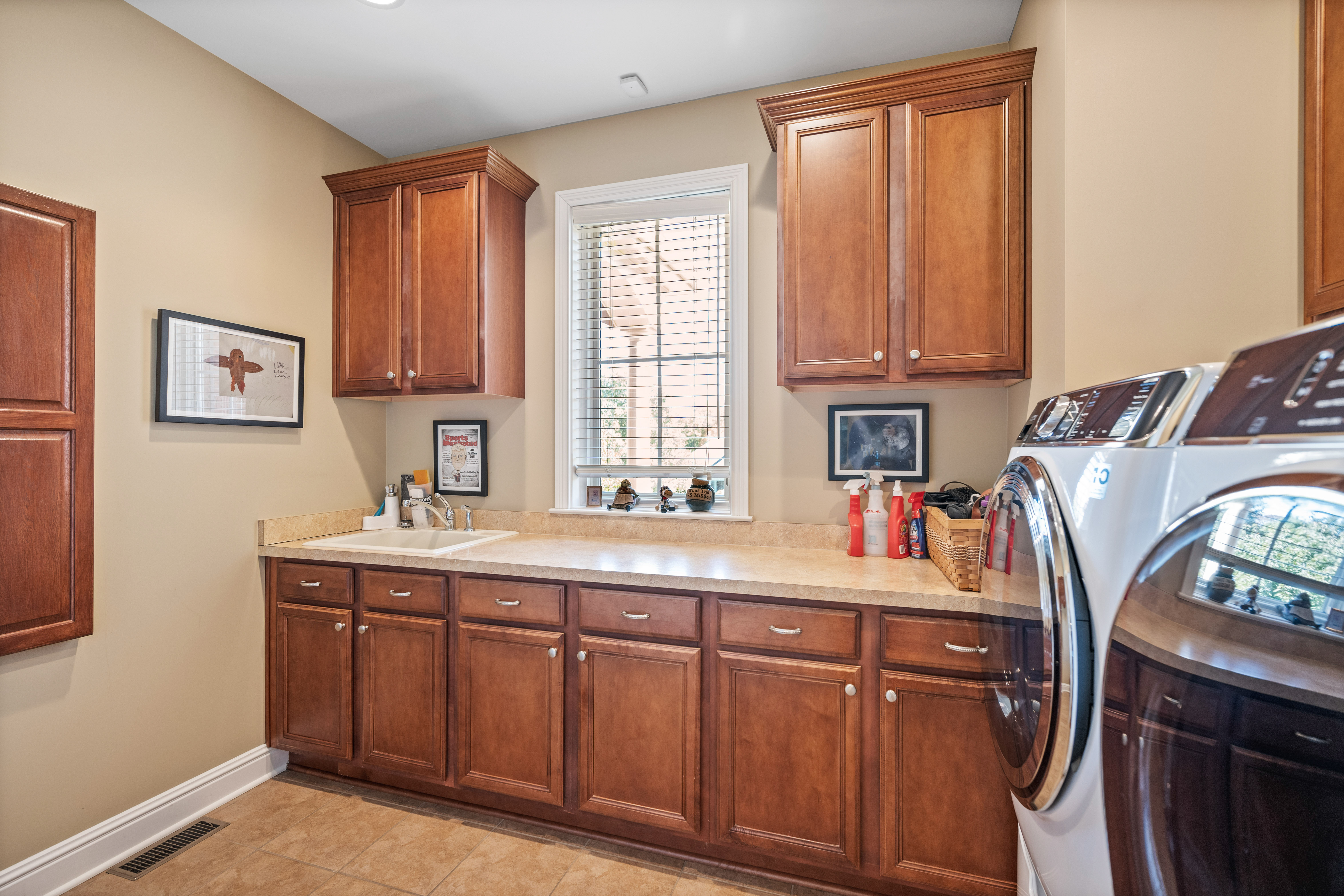  931 Squire Oaks Drive, Villa Hills, KY 41017 - 物件實景