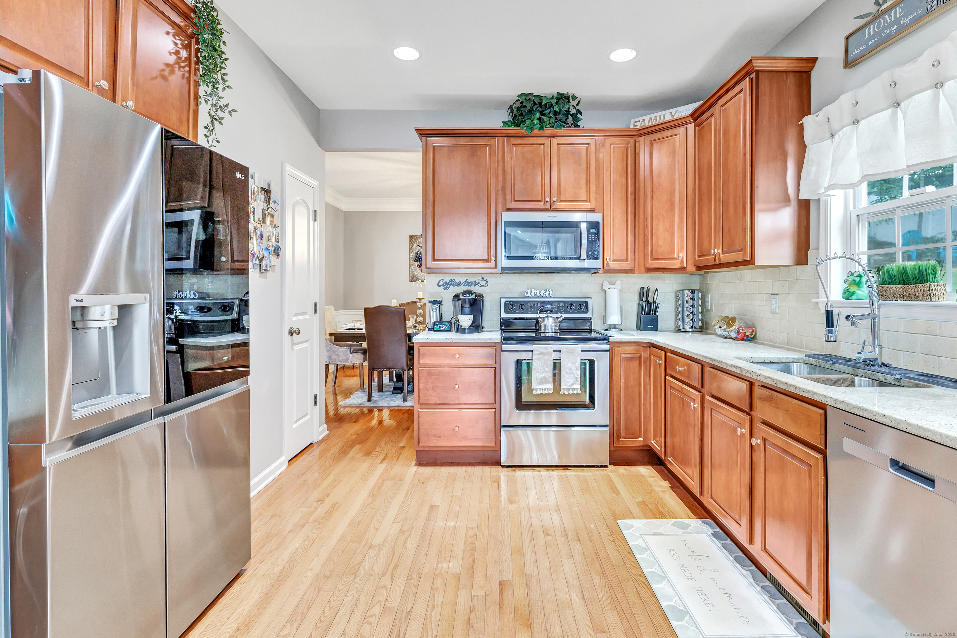Seymour, Connecticut, 06483, United States, 4 Bedrooms Bedrooms, ,3 BathroomsBathrooms,Residential,For Sale,1906735
