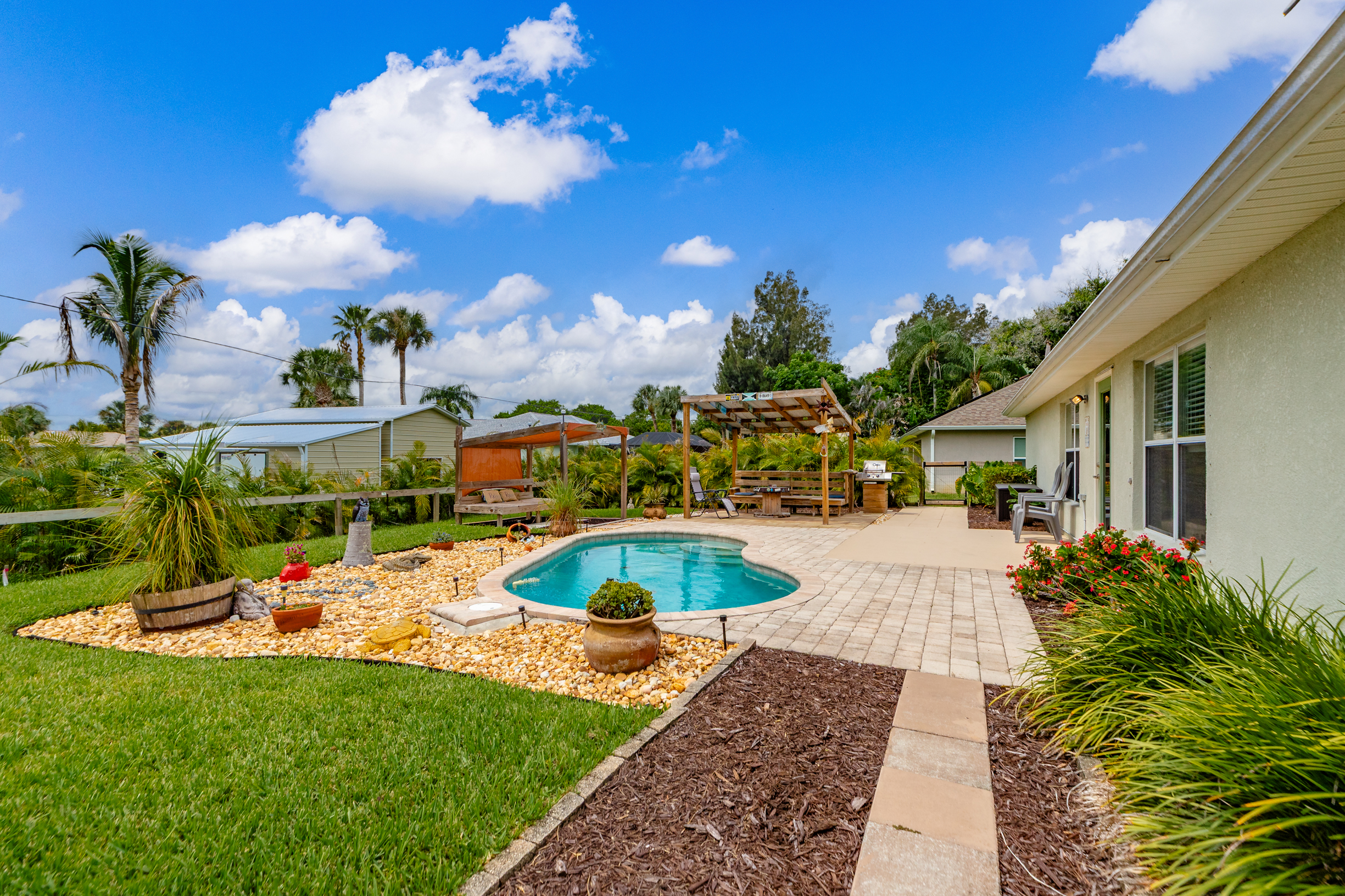  818 George Street, Sebastian, FL, 32958 - 物件實景