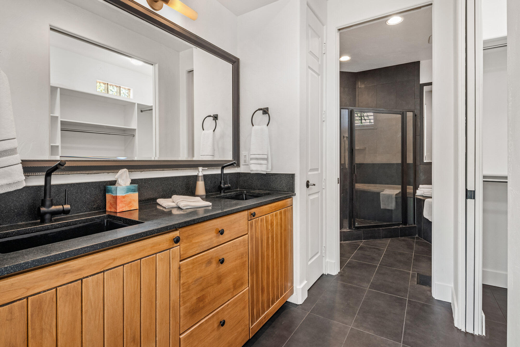 St George, Utah, 84770, United States, 2 Bedrooms Bedrooms, ,Residential,For Sale,1991910