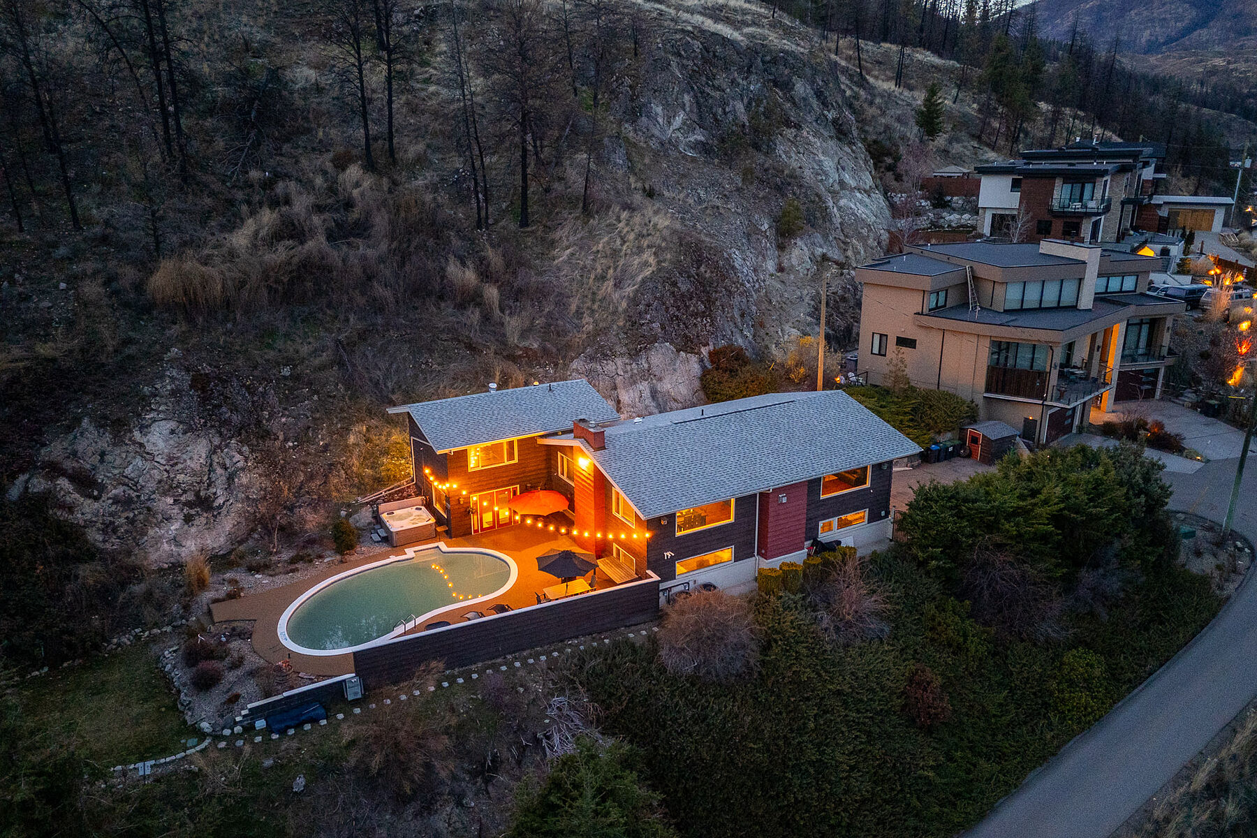  Timeless Design with a Pool - 物件實景