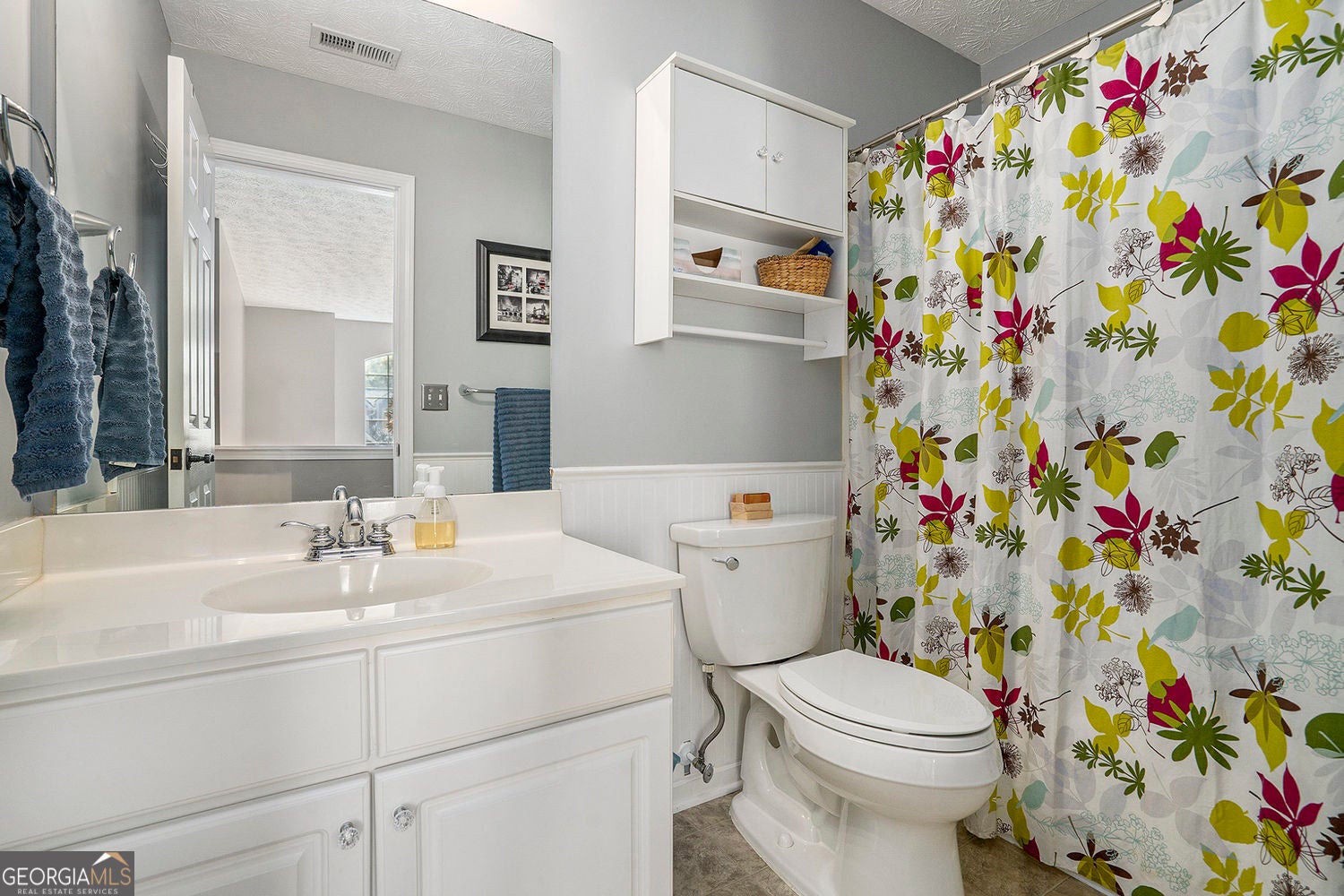 Marietta, Georgia, 30064, United States, 4 Bedrooms Bedrooms, ,3 BathroomsBathrooms,Residential,For Sale,1985549