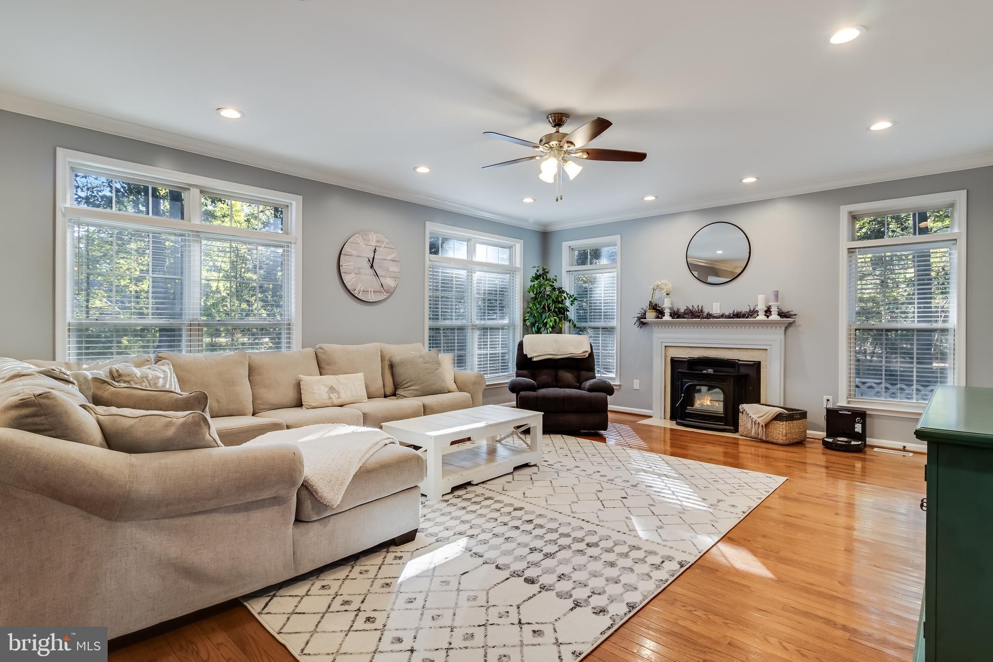 Issue, Maryland, 20645, United States, 4 Bedrooms Bedrooms, ,3 BathroomsBathrooms,Residential,For Sale,1976219