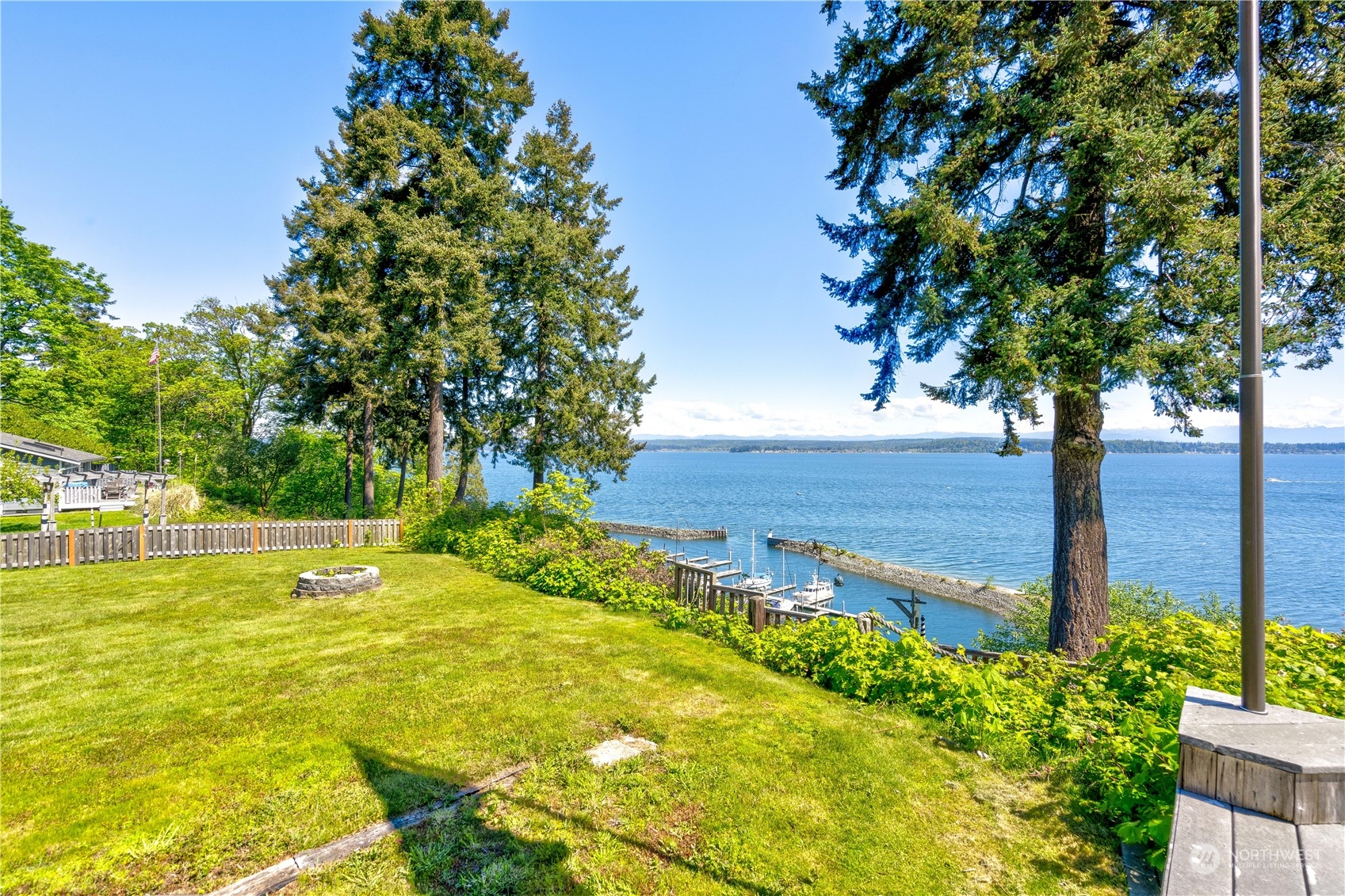 Hat Island, Washington, 98206, United States, 3 Bedrooms Bedrooms, ,1 BathroomBathrooms,Residential,For Sale,1928983