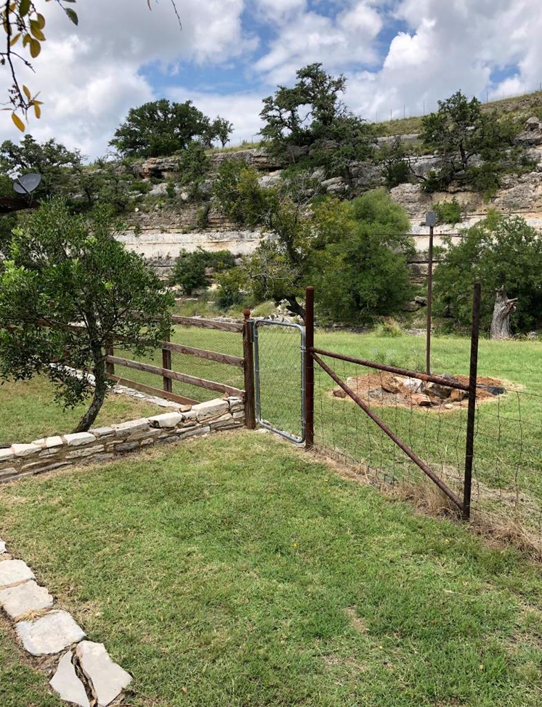 Fredericksburg, Texas, 78624, United States, ,Land,For Sale,1979796