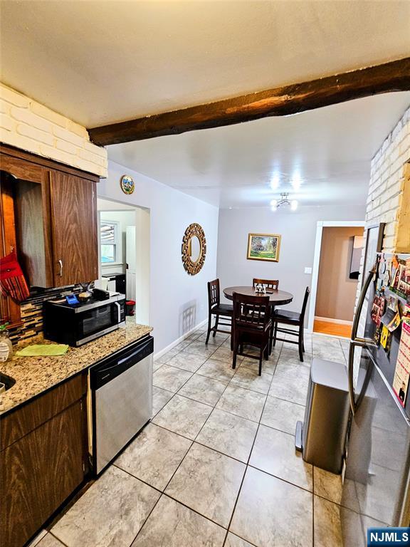 Clifton, New Jersey, 07012, United States, 6 Bedrooms Bedrooms, ,4 BathroomsBathrooms,Residential,For Sale,1984082