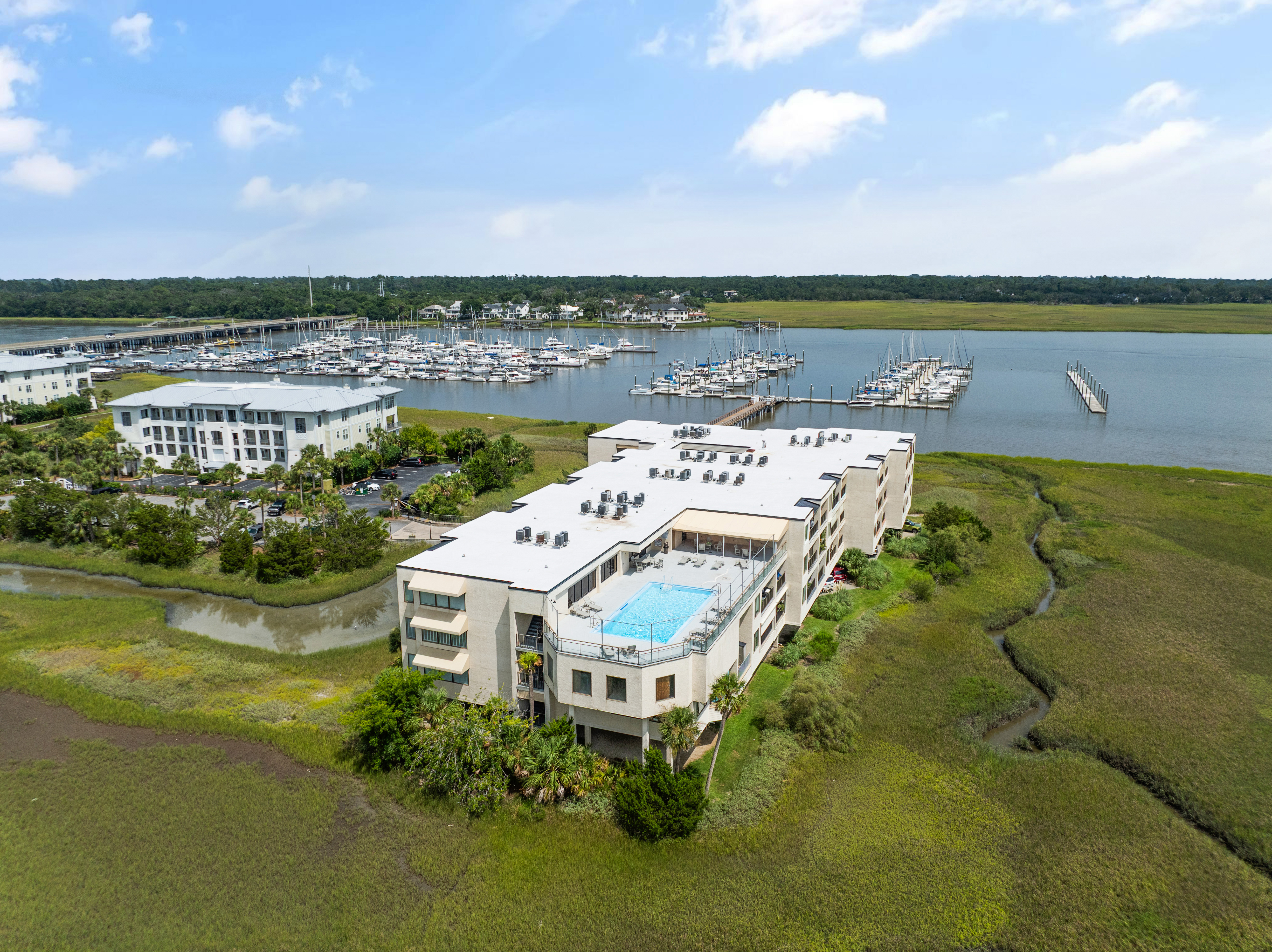  1 Marina Drive #308 A & B - 物件實景