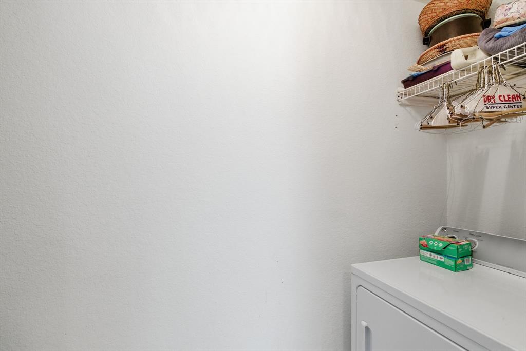 Millsap, Texas, 76066, United States, 3 Bedrooms Bedrooms, ,2 BathroomsBathrooms,Residential,For Sale,1987035