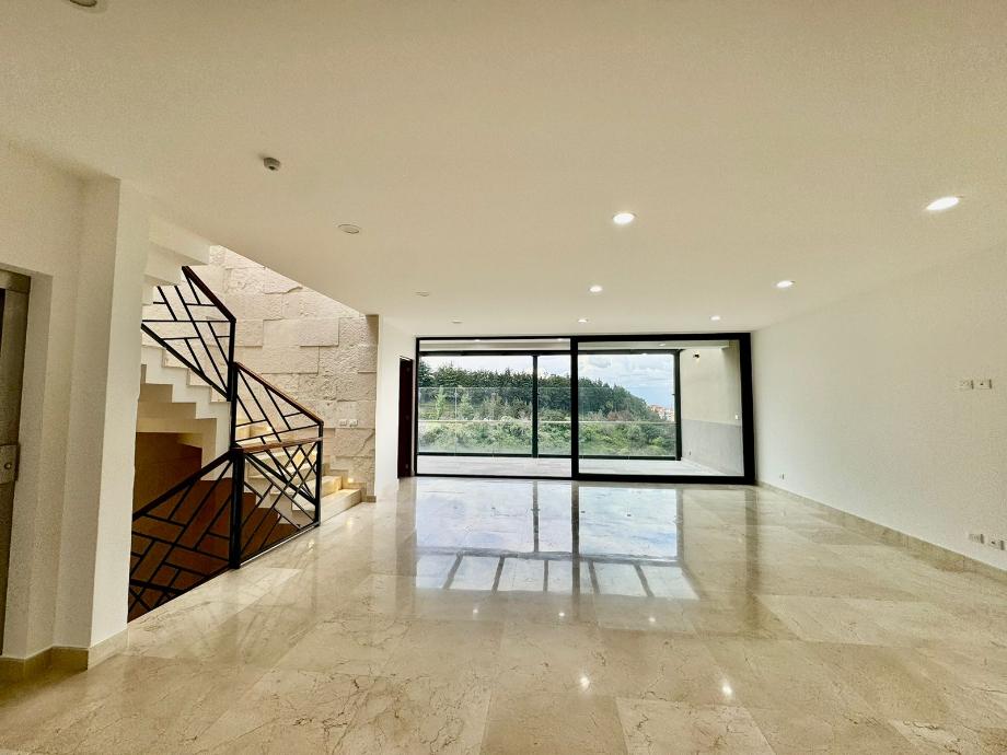 Huixquilucan, Estado de méxico, 52779, Mexico, 3 Bedrooms Bedrooms, ,3 BathroomsBathrooms,Residential,For Sale,1692650
