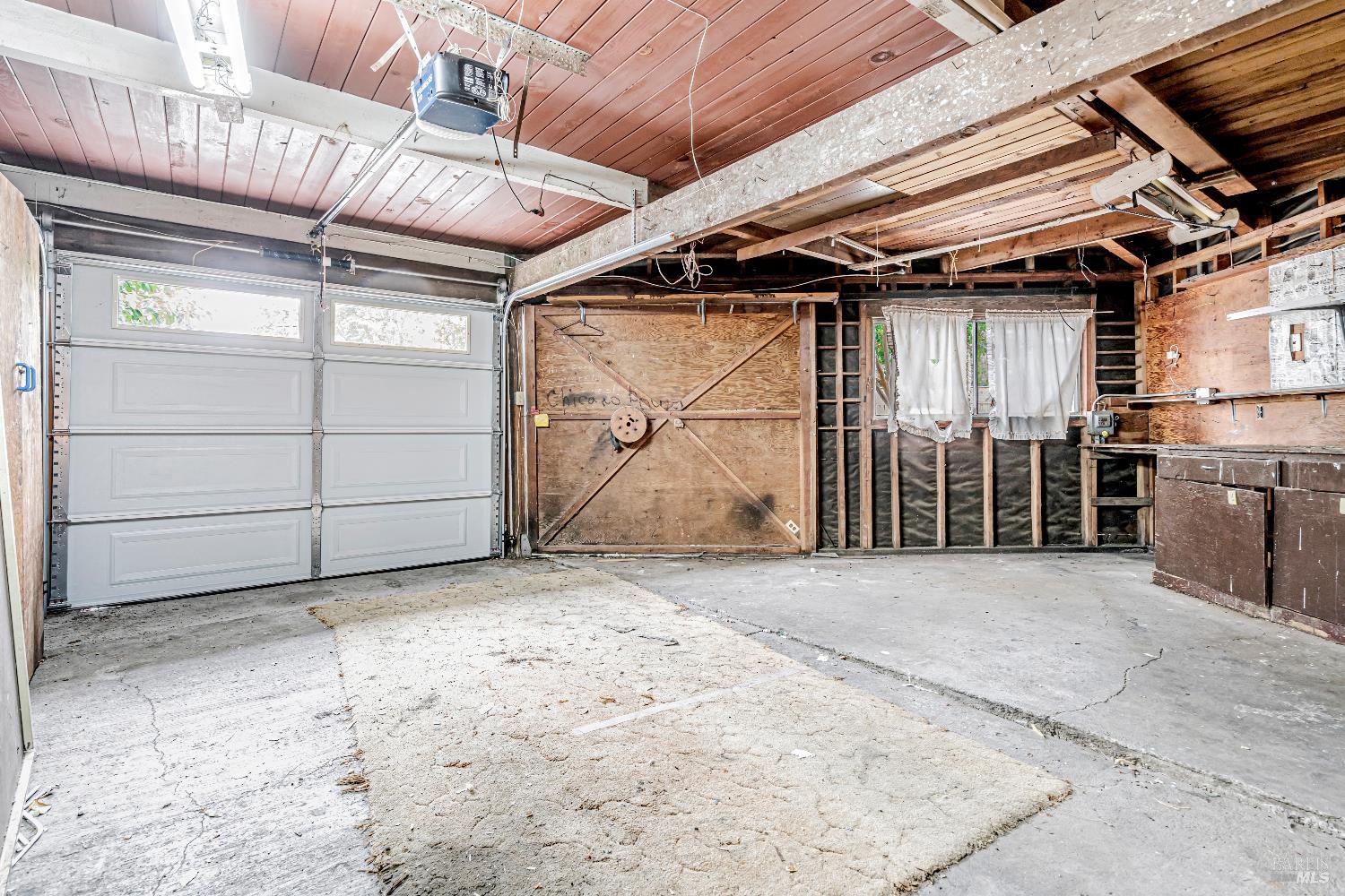 Petaluma, California, 94954, United States, 4 Bedrooms Bedrooms, ,2 BathroomsBathrooms,Residential,For Sale,1917667