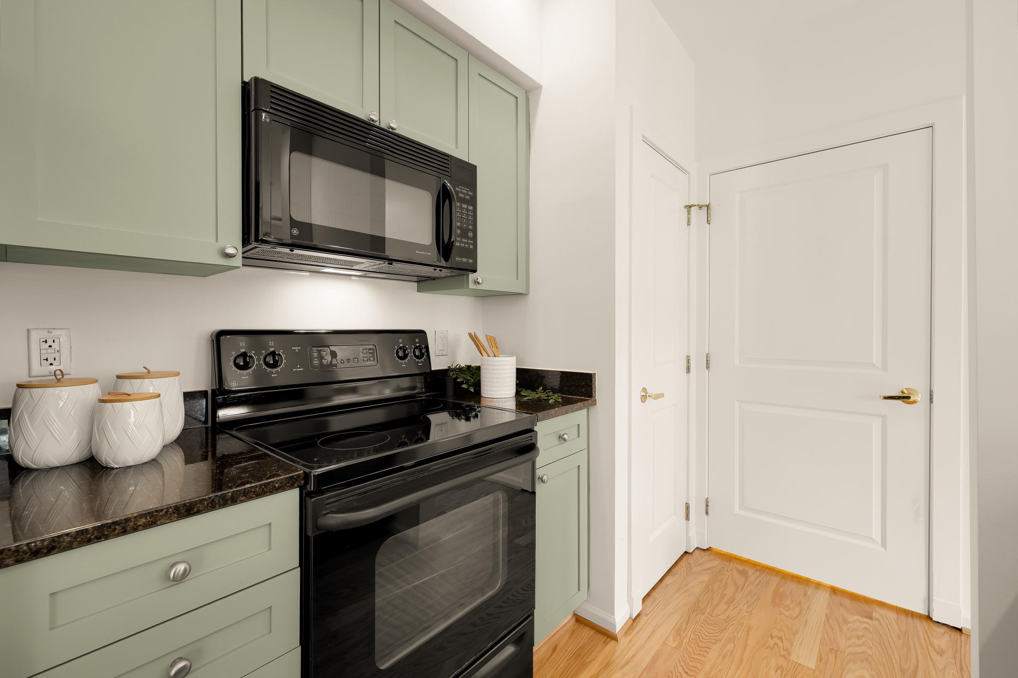  343 Cedar Street NW, Washington, DC, 20012 - 物件實景