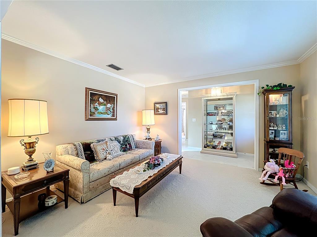 Altamonte Springs, Florida, 32701, United States, 4 Bedrooms Bedrooms, ,3 BathroomsBathrooms,Residential,For Sale,1997345