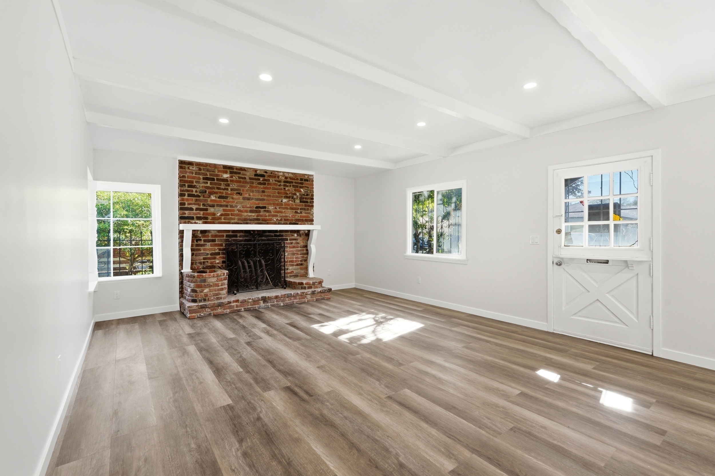  3826 Sawtelle Blvd - 物件實景