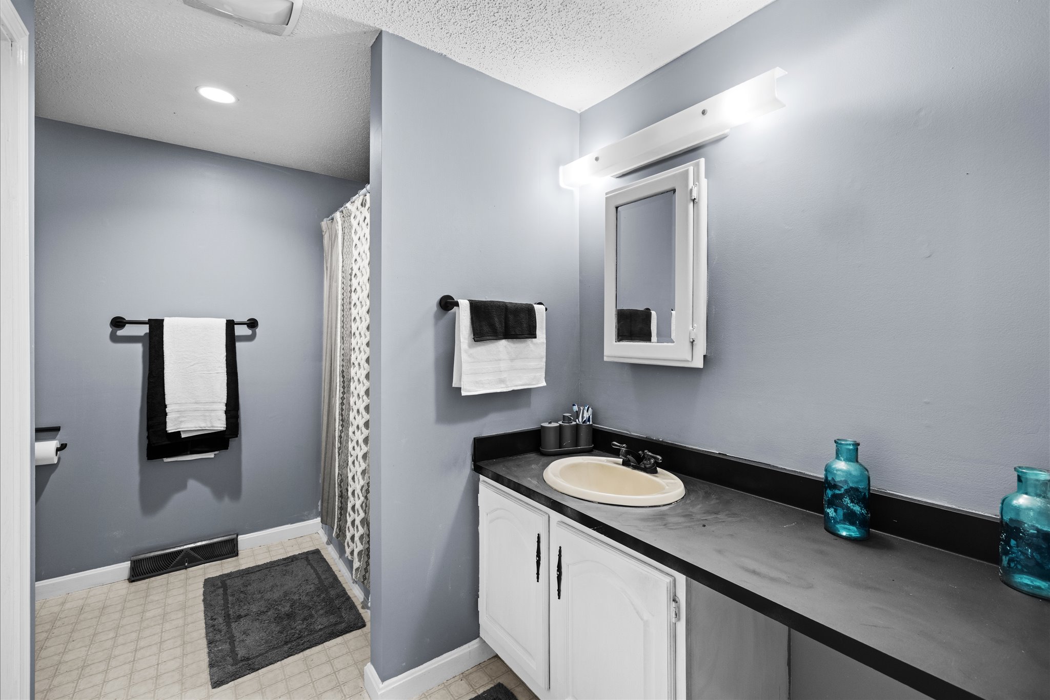  21 Colonial Drive - 物件實景