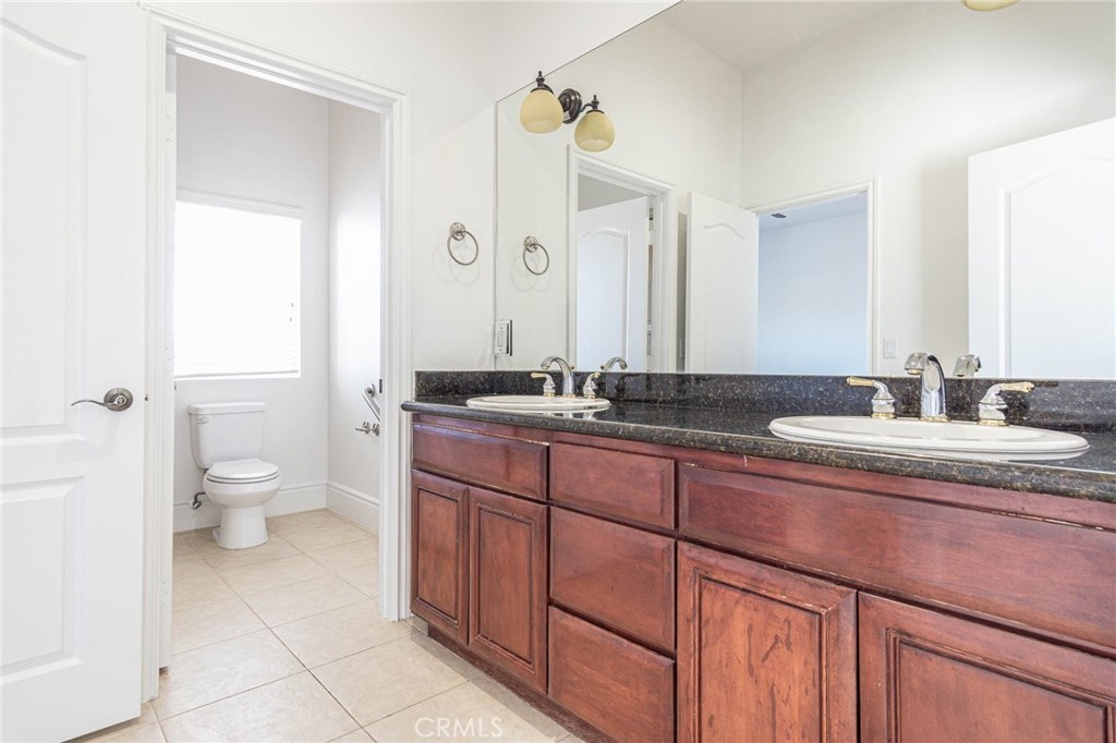 Apple Valley, California, 92307, United States, 5 Bedrooms Bedrooms, ,5 BathroomsBathrooms,Residential,For Sale,2025111