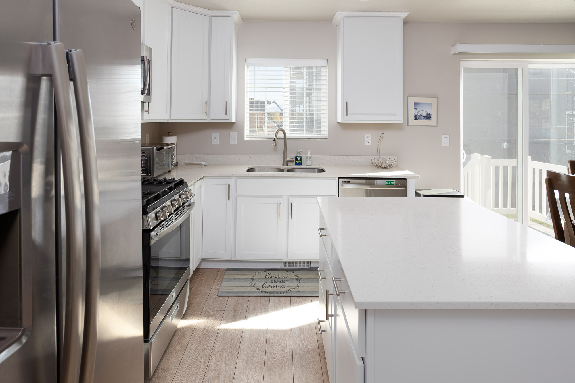 Provo, Utah, 84601, United States, 4 Bedrooms Bedrooms, ,3 BathroomsBathrooms,Residential,For Sale,1978881