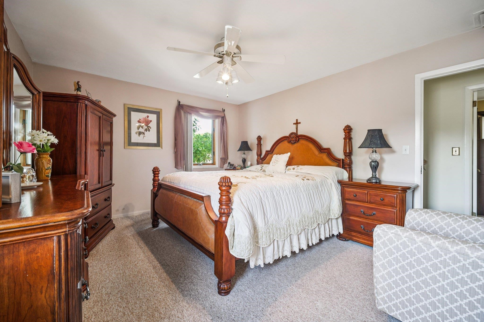Little Ferry, New Jersey, 07643, United States, 4 Bedrooms Bedrooms, ,2 BathroomsBathrooms,Residential,For Sale,1922768