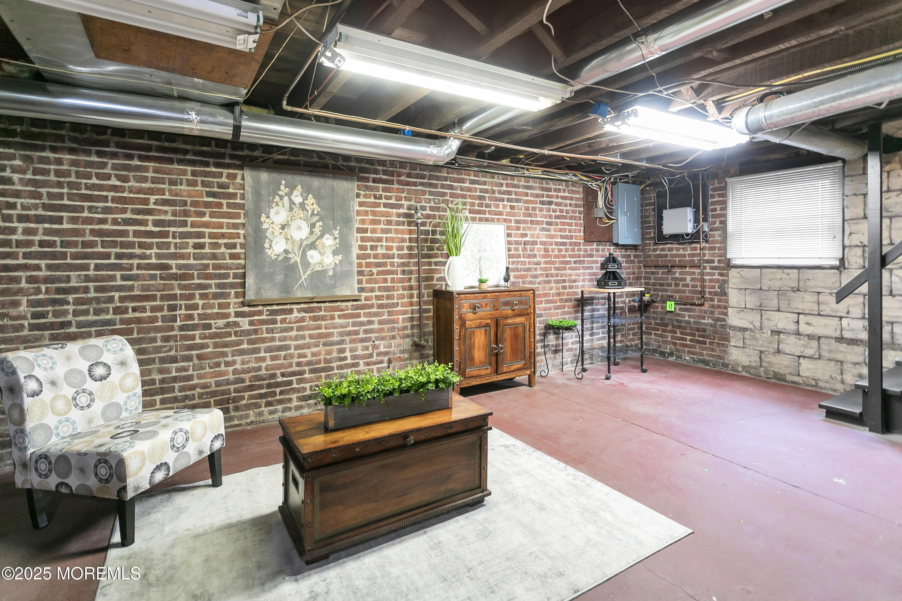 Red Bank, New Jersey, 07701, United States, 3 Bedrooms Bedrooms, ,2 BathroomsBathrooms,Residential,For Sale,1920551