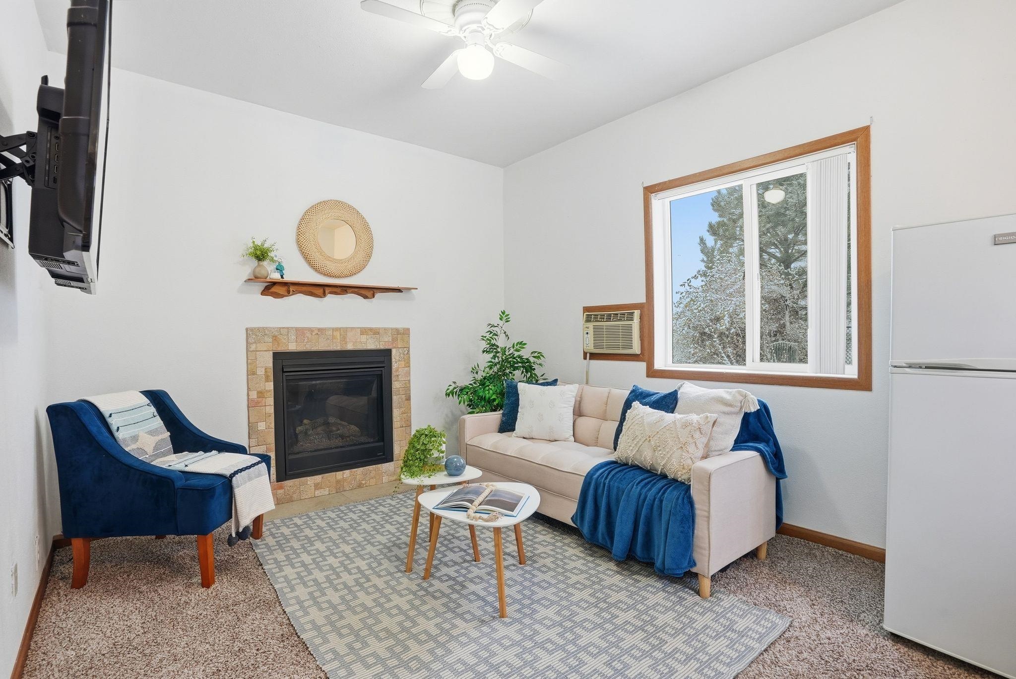 Greenacres, Washington, 99016, United States, 5 Bedrooms Bedrooms, ,2 BathroomsBathrooms,Residential,For Sale,2001748