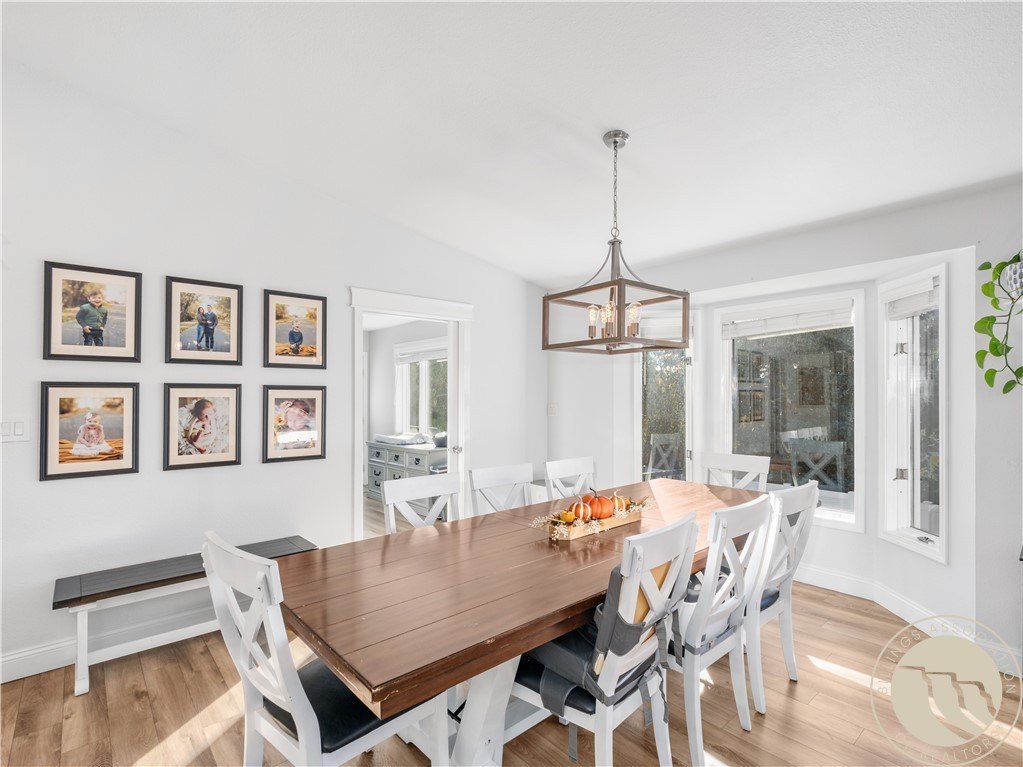 Billings, Montana, 59106, United States, 5 Bedrooms Bedrooms, ,3 BathroomsBathrooms,Residential,For Sale,1980401