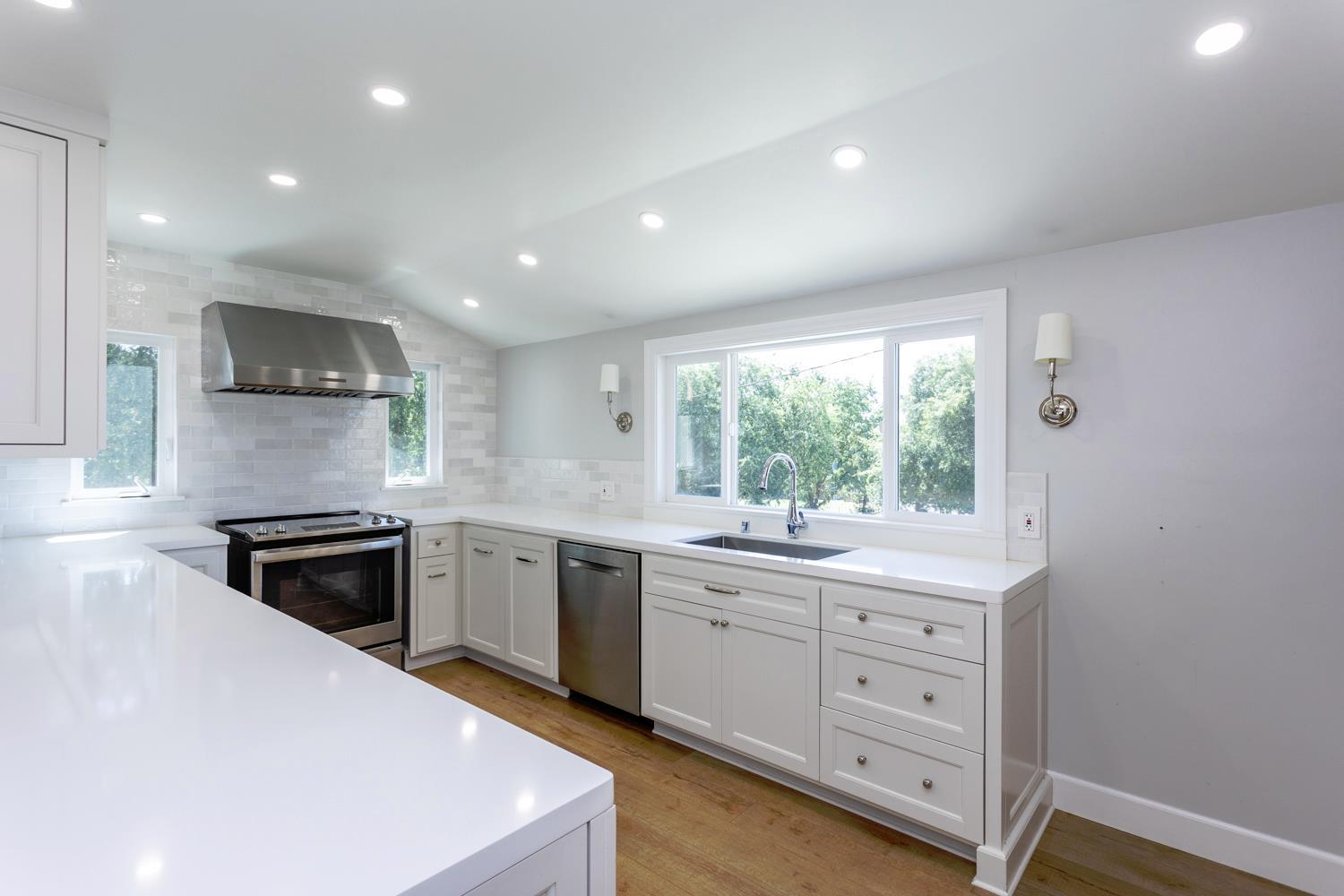 Oakdale, California, 95361, United States, 3 Bedrooms Bedrooms, ,2 BathroomsBathrooms,Residential,For Sale,1982799