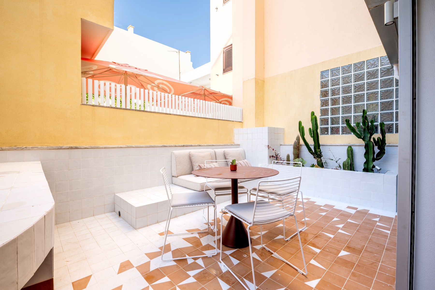  Flat, 2 bedrooms, for Sale - 物件實景