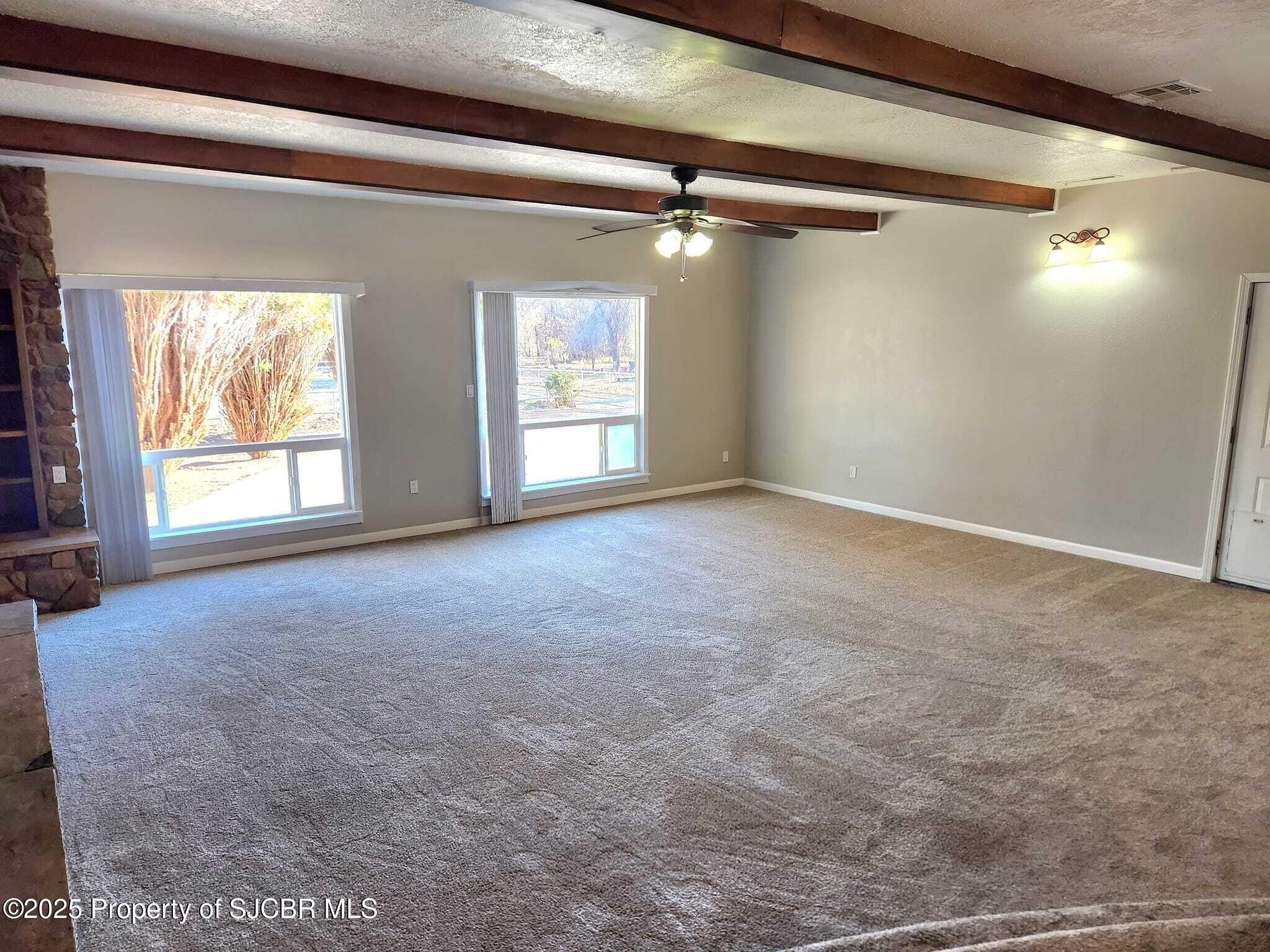 Flora Vista, New Mexico, 87415, United States, 5 Bedrooms Bedrooms, ,3 BathroomsBathrooms,Residential,For Sale,1926388