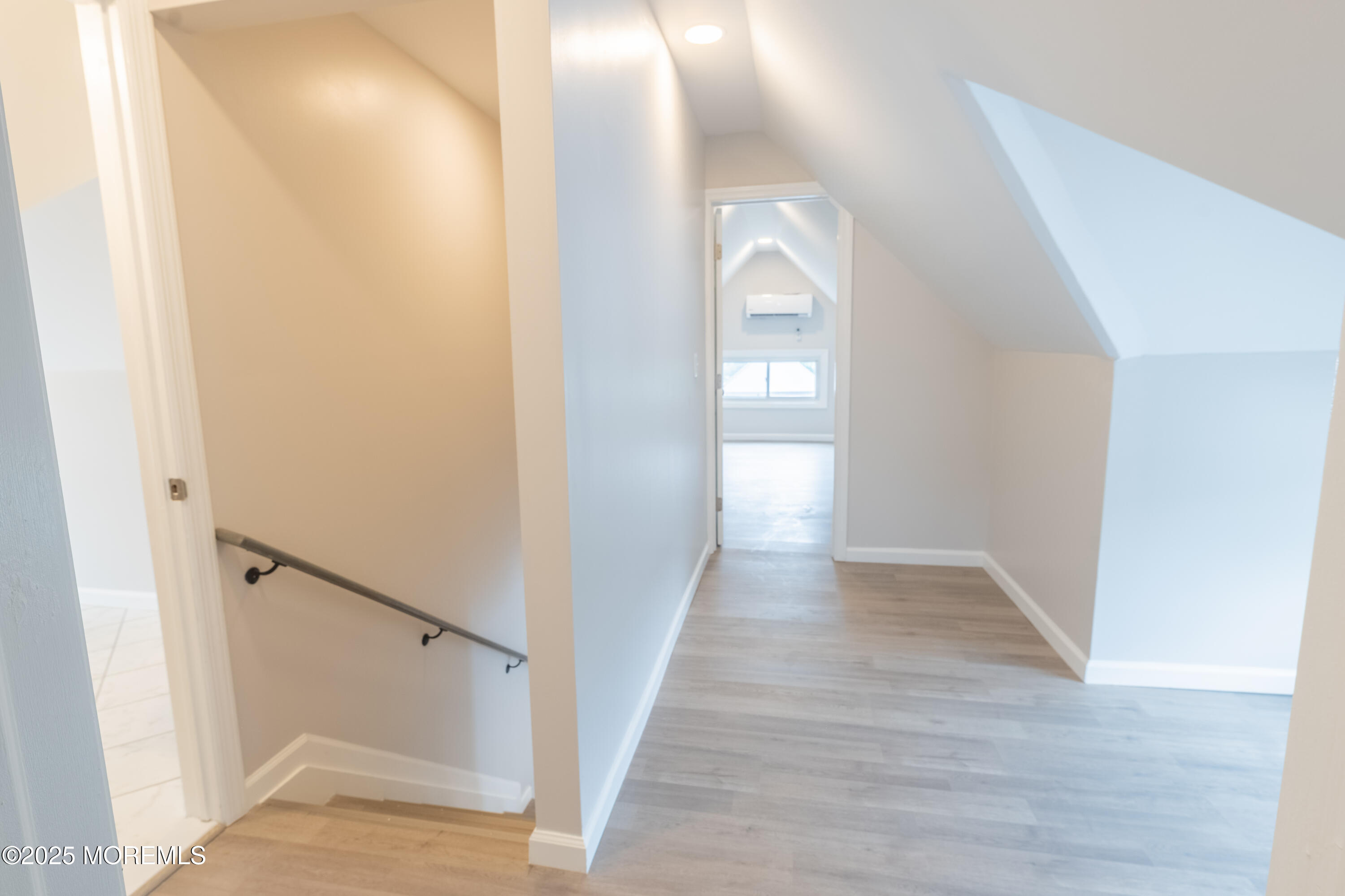 Englishtown, New Jersey, 07726, United States, 6 Bedrooms Bedrooms, ,4 BathroomsBathrooms,Residential,For Sale,1908199
