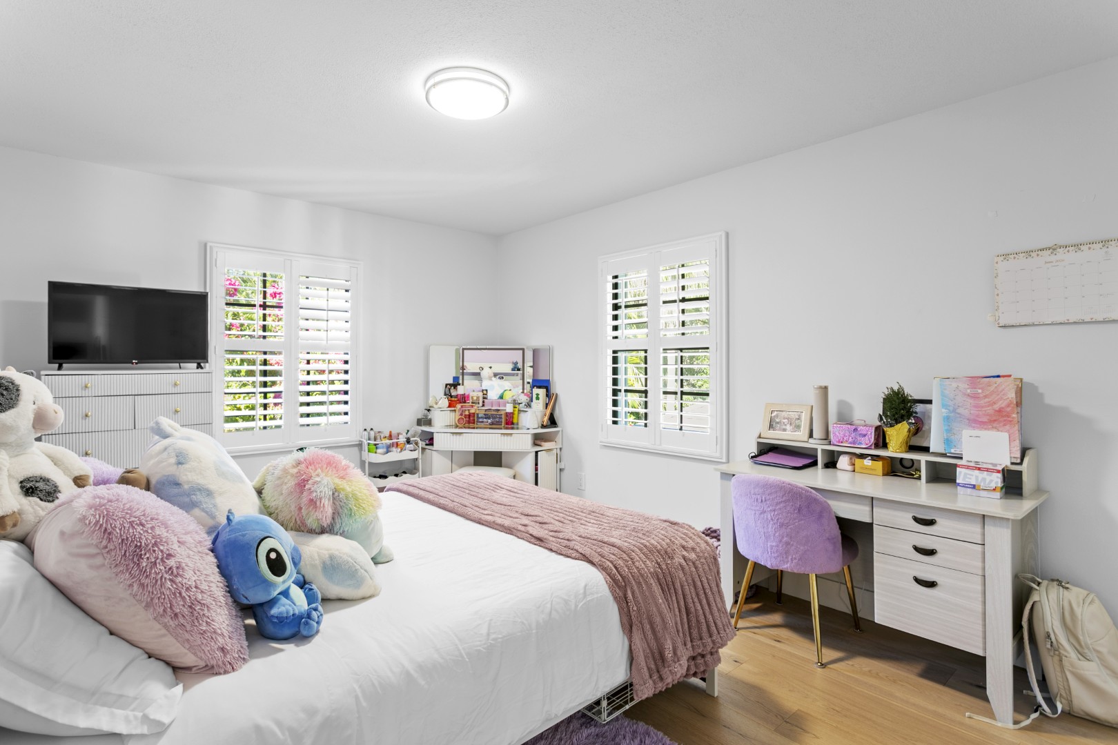 Tampa, Florida, 33629, United States, 4 Bedrooms Bedrooms, ,5 BathroomsBathrooms,Residential,For Sale,2010401