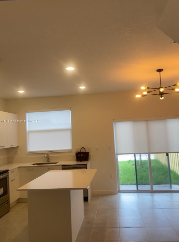 Miami, Florida, 33167, United States, 3 Bedrooms Bedrooms, ,3 BathroomsBathrooms,Residential,For Sale,1805021