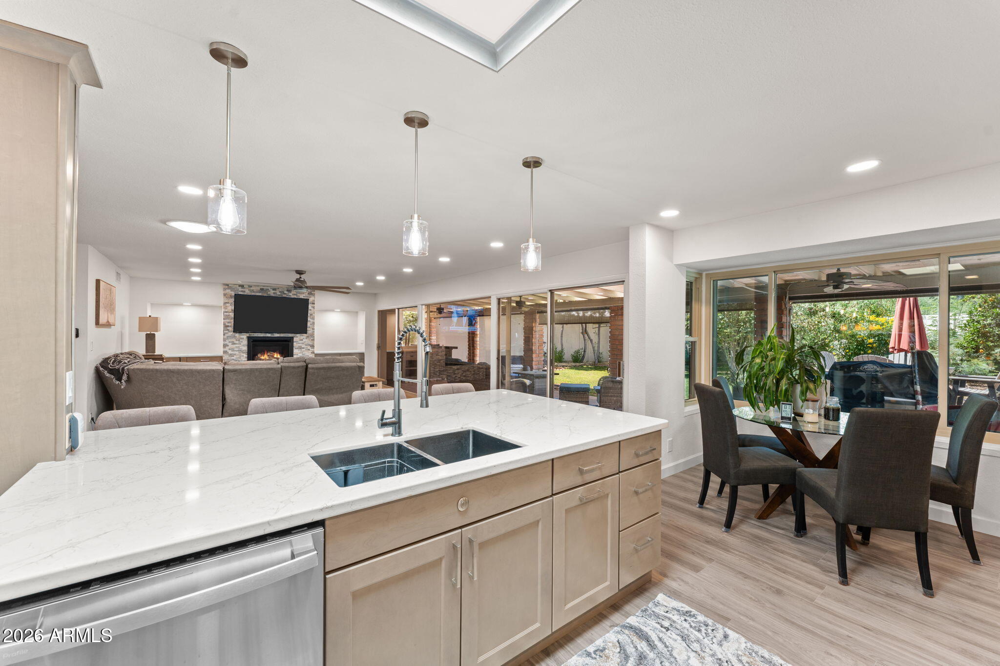 Scottsdale, Arizona, 85250, United States, 3 Bedrooms Bedrooms, ,Residential,For Sale,2048701