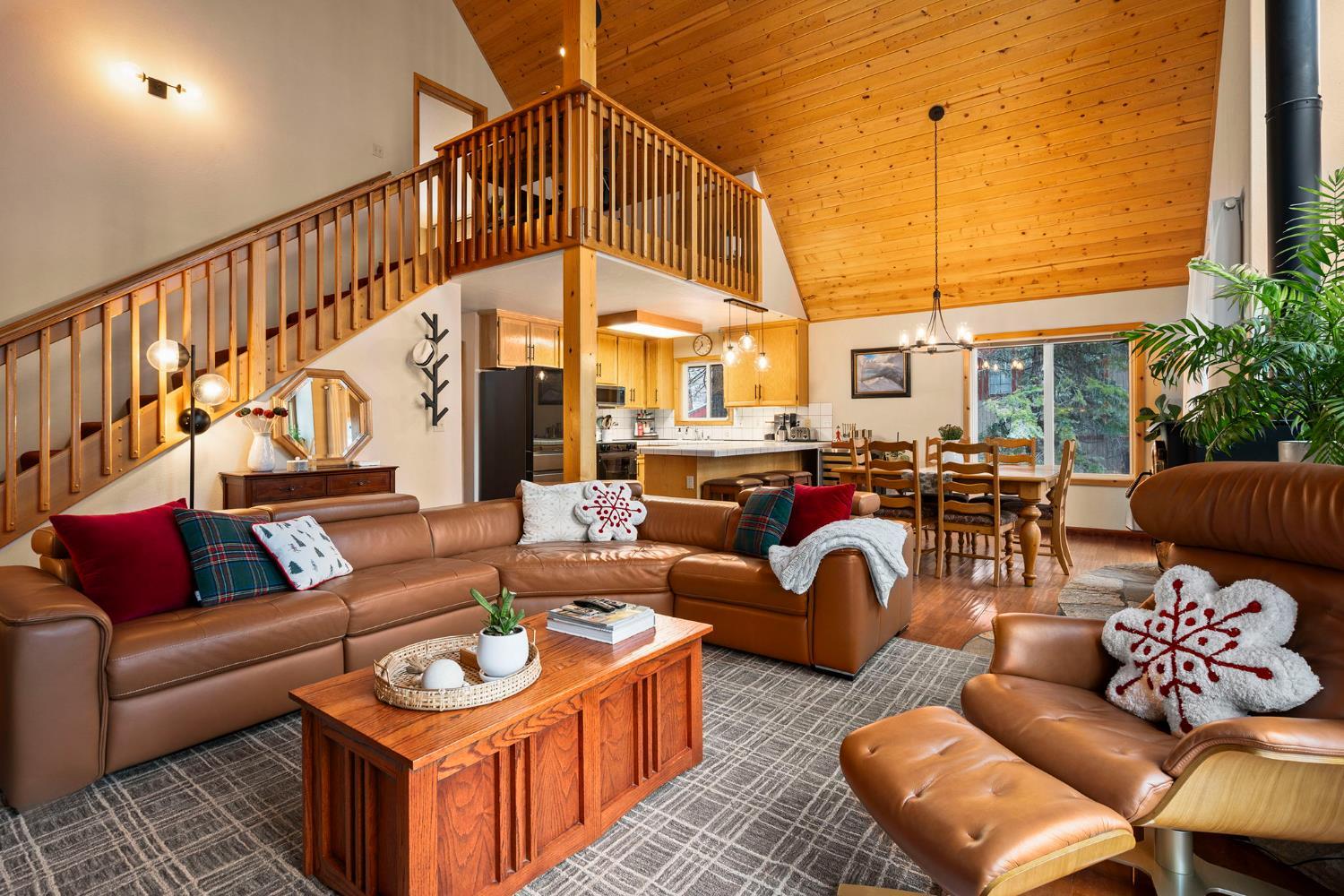 Tahoe Vista, California, 96148, United States, 3 Bedrooms Bedrooms, ,2 BathroomsBathrooms,Residential,For Sale,1998480