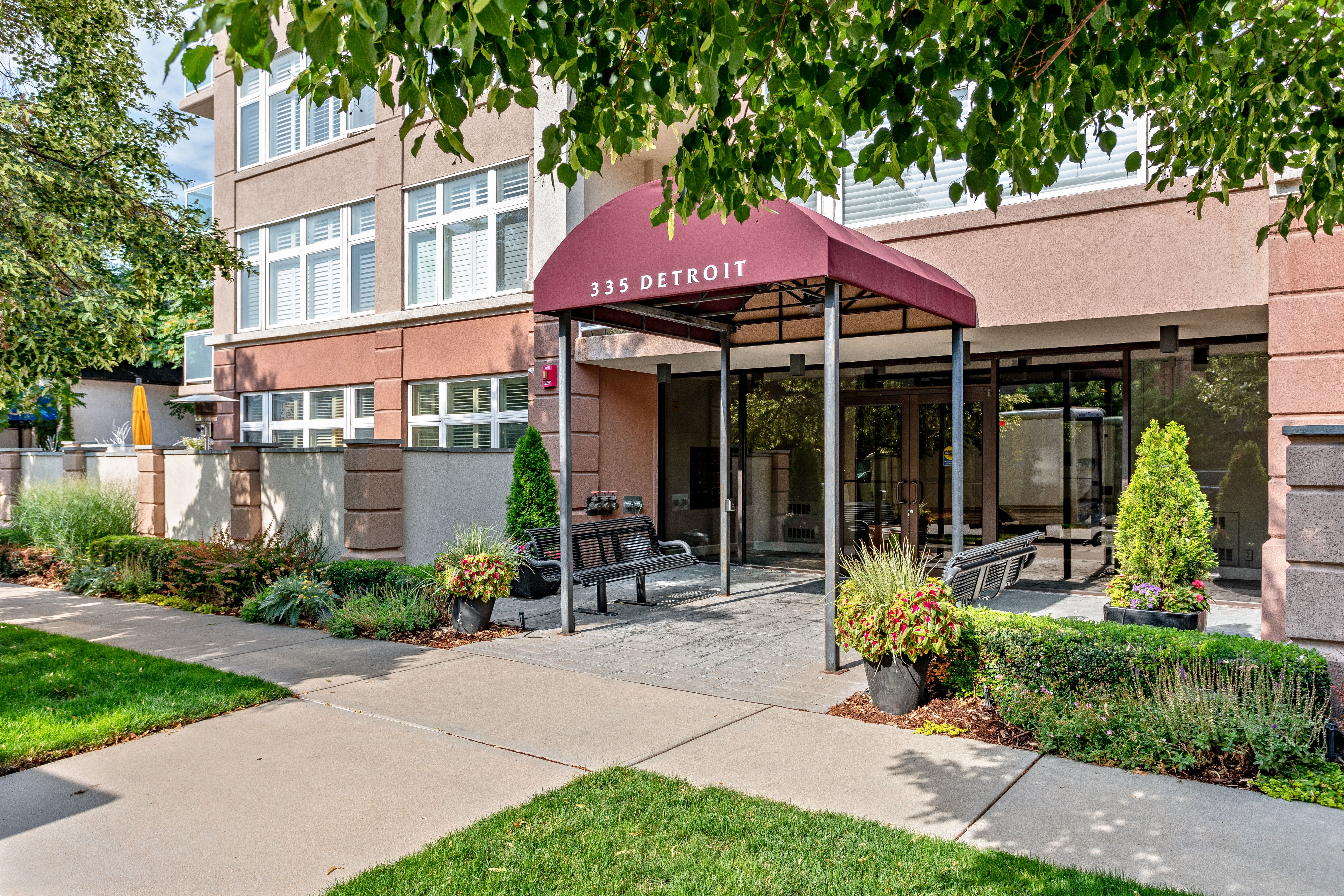  Experience the Art of Effortless Urban Living in the Heart of Cherry Creek North - 物件實景