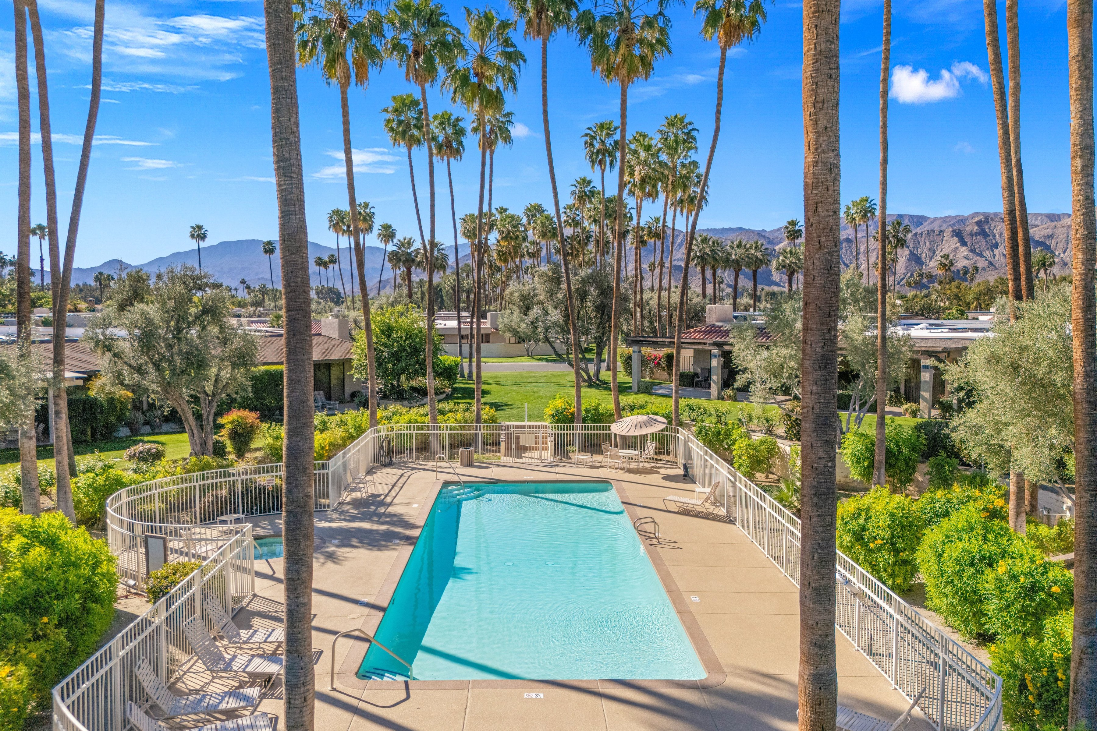  Desert Elegance with Private Pool and Views - 物件實景