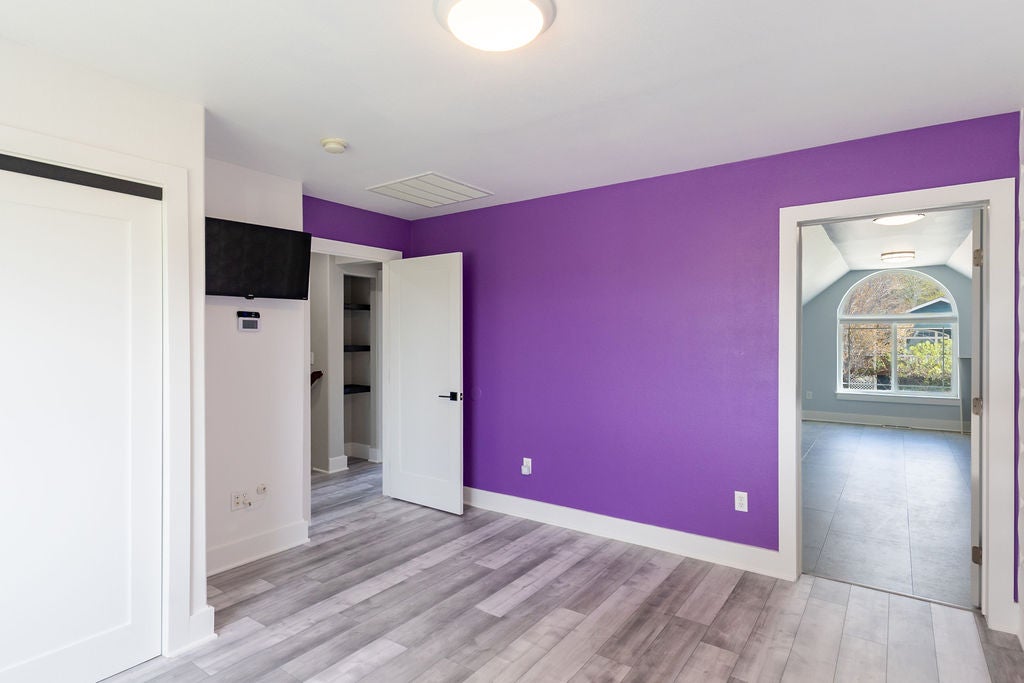 Billings, Montana, 59101, United States, 6 Bedrooms Bedrooms, ,4 BathroomsBathrooms,Residential,For Sale,2049164