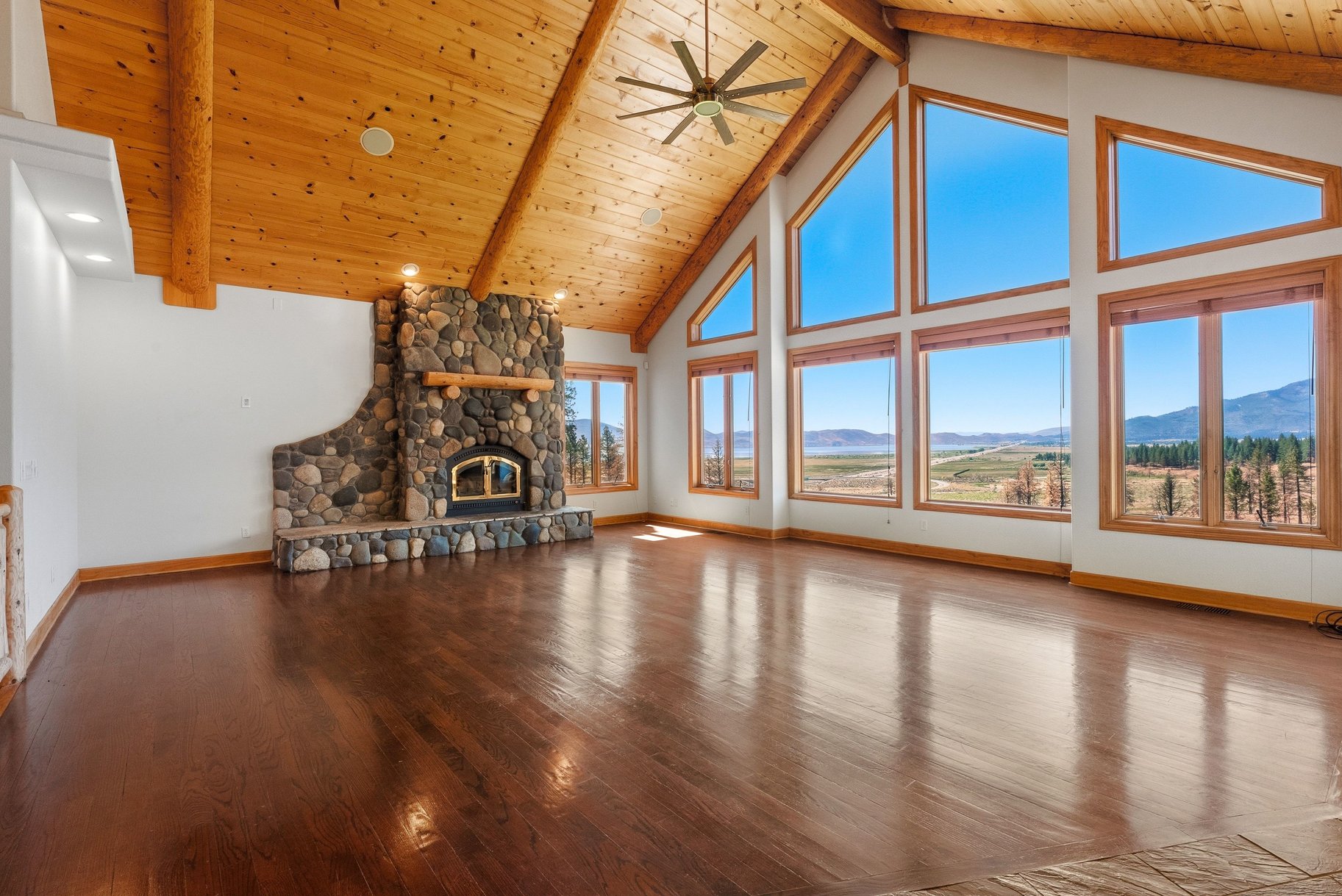  1577 Casey Ranch - 物件實景