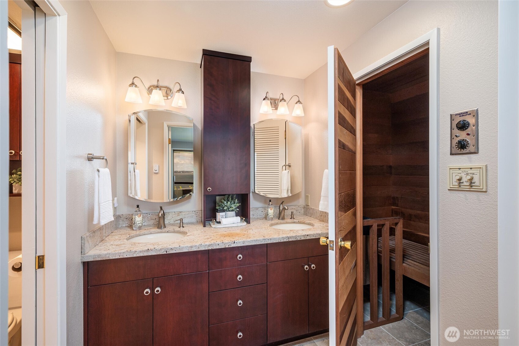 Bellingham, Washington, 98225, United States, 3 Bedrooms Bedrooms, ,2 BathroomsBathrooms,Residential,For Sale,1754252