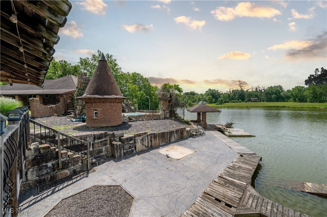 Diamond, Ohio, 44412, United States, 5 Bedrooms Bedrooms, ,5 BathroomsBathrooms,Residential,For Sale,1983781